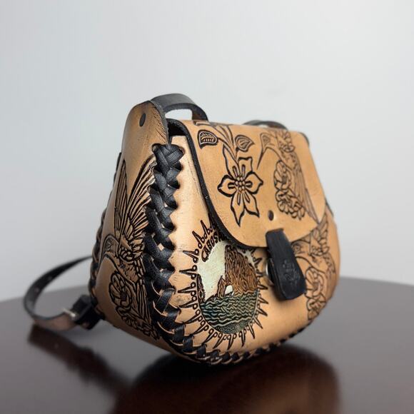 J831 - Mexican Hummingbird Hand Tooled Leather Purse - Picture 7 of 13